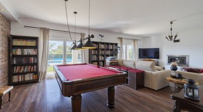 Maison T4 à Pinhal Novo de 300 m²