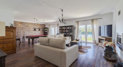 Maison T4 à Pinhal Novo de 300 m²