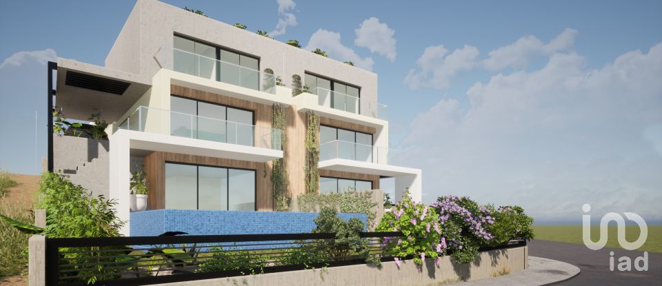 House T4 in Ericeira of 370 m²