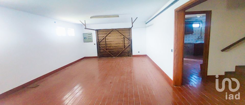 House T4 in Lanhelas of 344 m²