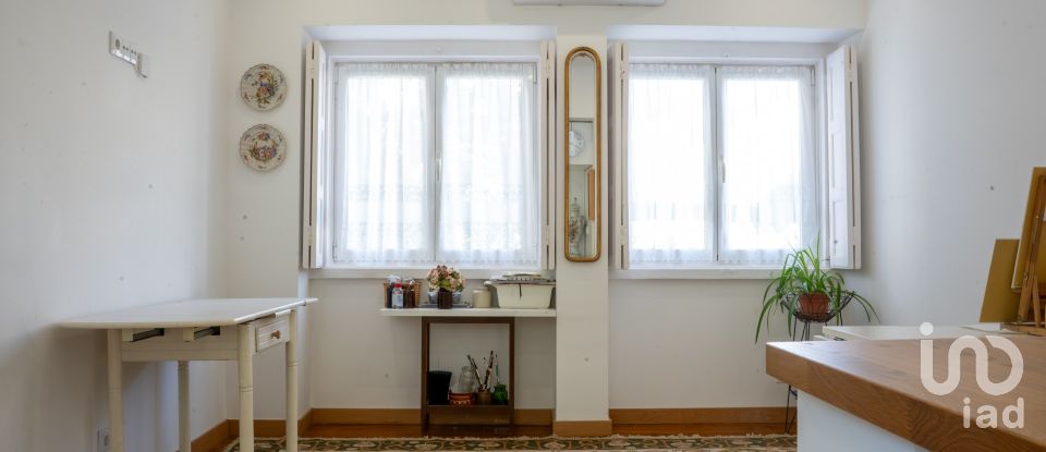 Apartment T2 in Alvalade of 56 m²