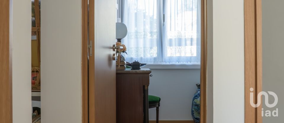 Apartment T2 in Alvalade of 56 m²