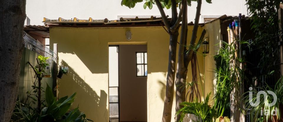 Apartment T2 in Alvalade of 56 m²