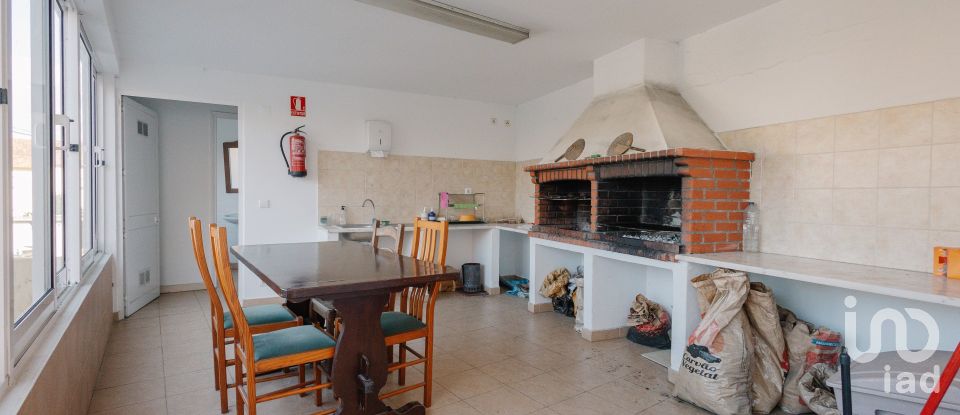 Casa T3 em Sapataria de 165 m²