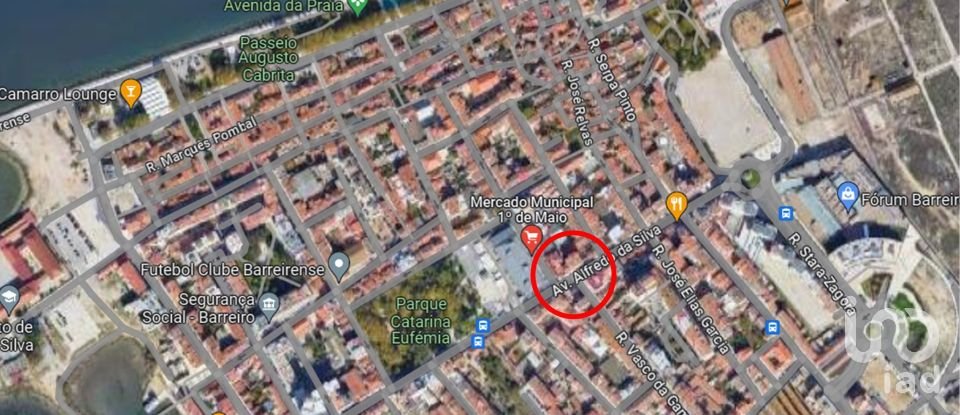 Block of flats in Barreiro E Lavradio of 232 m²