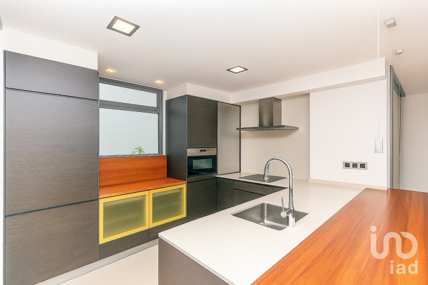 Appartement T1 à Marinha Grande de 82 m²