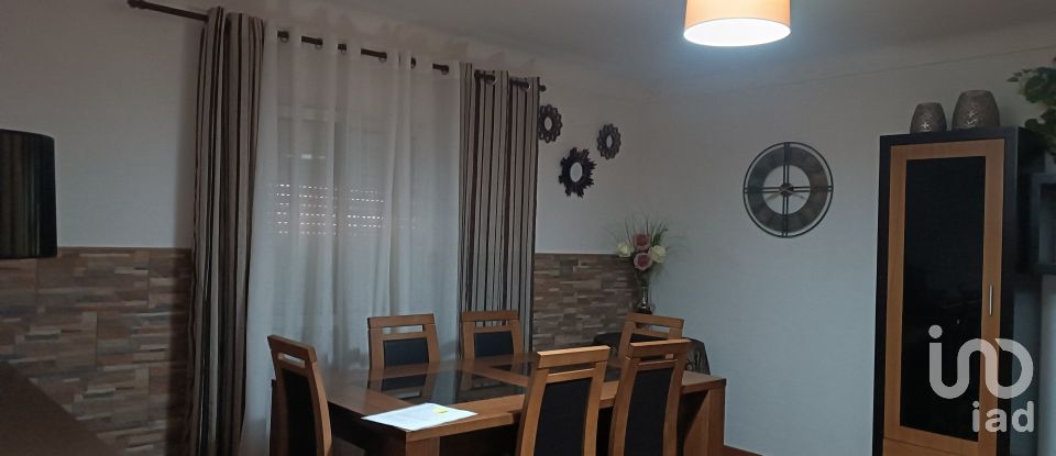 Gîte T4 à Azinhoso de 100 m²