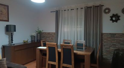 Gîte T4 à Azinhoso de 100 m²