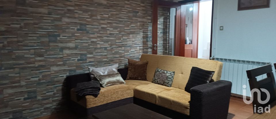 Gîte T4 à Azinhoso de 100 m²