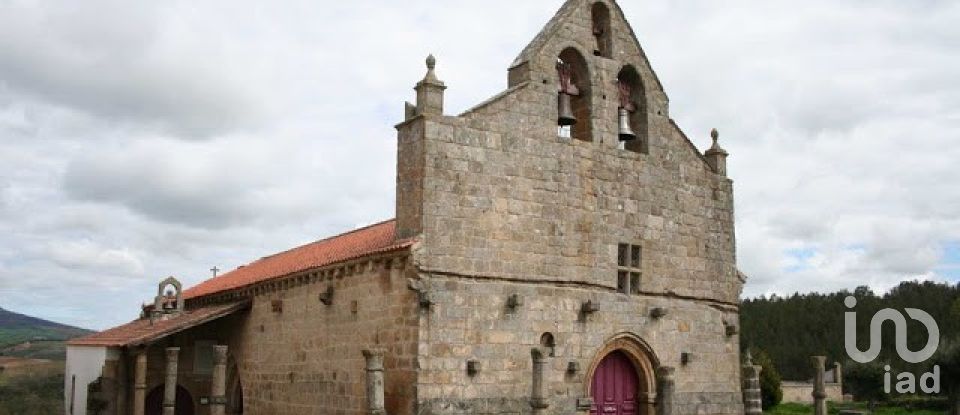 Gîte T4 à Azinhoso de 100 m²