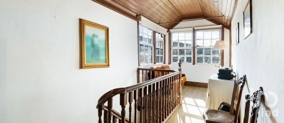 Ferme T8 à São Martinho de Mouros de 558 m²