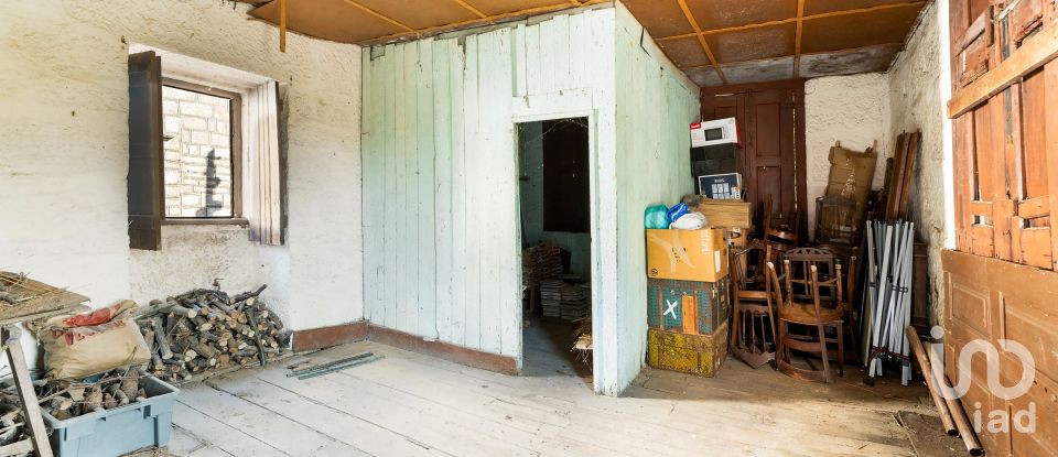 Ferme T8 à São Martinho de Mouros de 558 m²