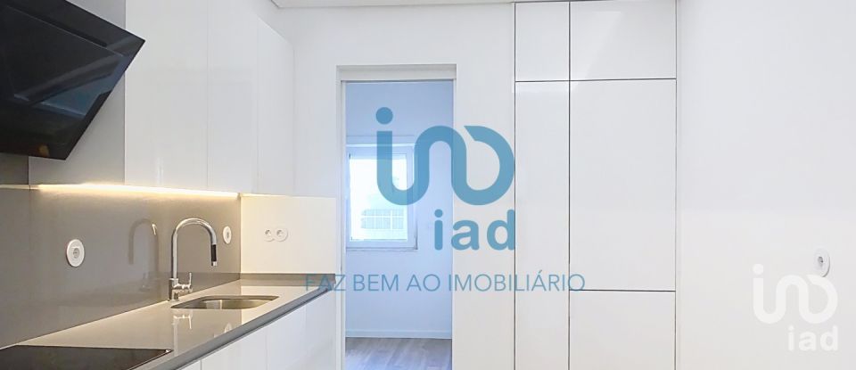 Apartamento T3 em Almada, Cova da Piedade, Pragal e Cacilhas de 118 m²