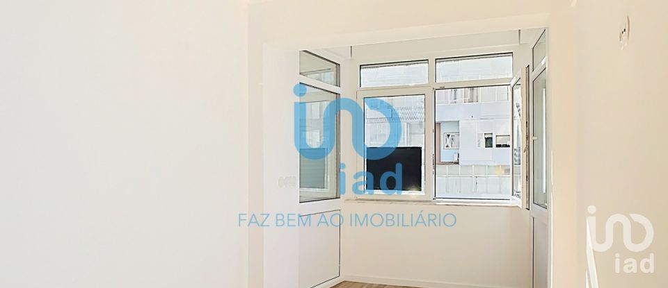 Apartamento T3 em Almada, Cova da Piedade, Pragal e Cacilhas de 118 m²