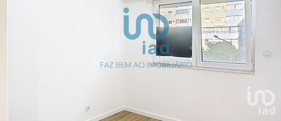 Apartamento T3 em Almada, Cova da Piedade, Pragal e Cacilhas de 118 m²