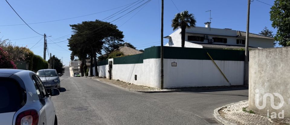 Single story home T2 in Rio de Mouro of 106 m²