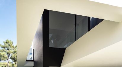 Maison T5 à Charneca De Caparica E Sobreda de 430 m²