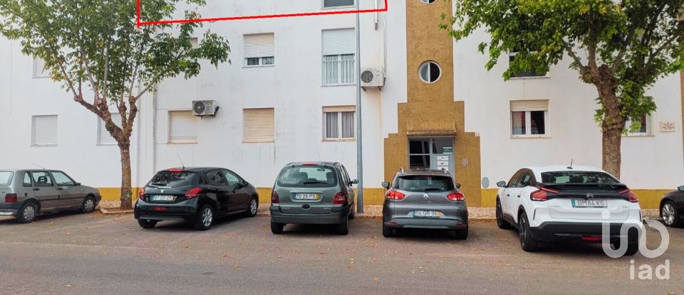 Apartamento T3 em Estremoz (Santa Maria e Santo André) de 99 m²