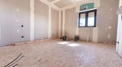 House T3 in Areosa of 83 m²