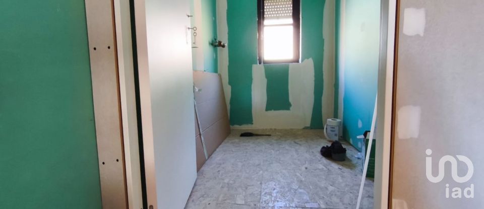 House T3 in Areosa of 83 m²