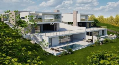 House T4 in Igreja Nova e Cheleiros of 326 m²