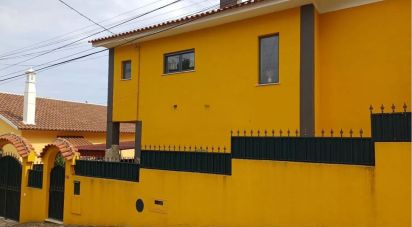 Maison T4 à Alcabideche de 206 m²