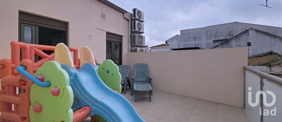 Moradia T3 em Ovar, São João, Arada e São Vicente de Pereira Jusã de 213 m²