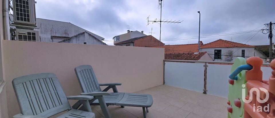 Moradia T3 em Ovar, São João, Arada e São Vicente de Pereira Jusã de 213 m²