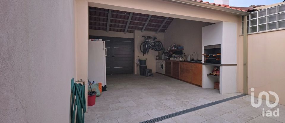 Moradia T3 em Ovar, São João, Arada e São Vicente de Pereira Jusã de 213 m²