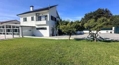 Village house T4 in Vitorino das Donas of 200 m²