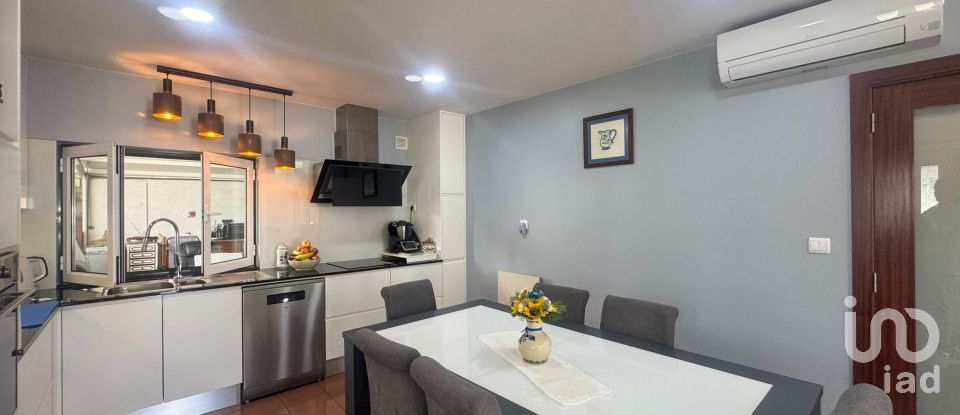 Casa de aldeia T4 em Vitorino das Donas de 200 m²