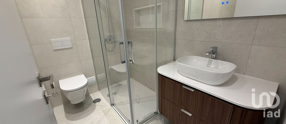 Apartamento T5 em Laranjeiro e Feijó de 196 m²