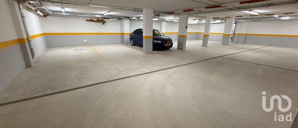 Apartamento T5 em Laranjeiro e Feijó de 196 m²