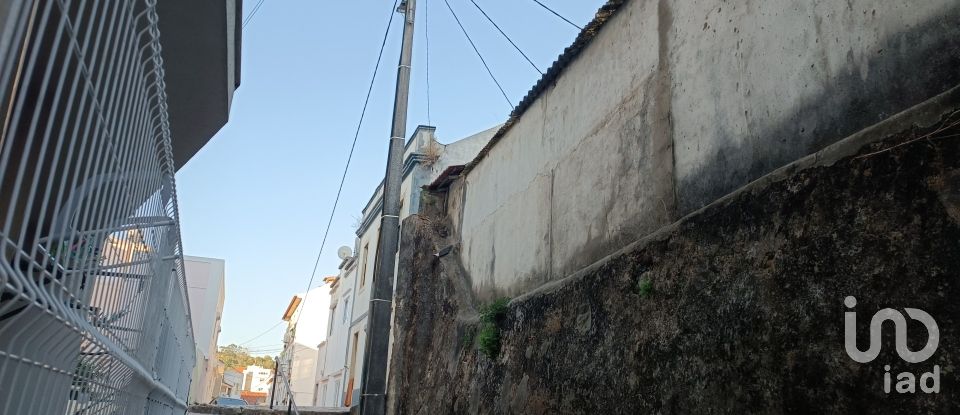 Land in Alenquer (Santo Estêvão e Triana) of 950 m²