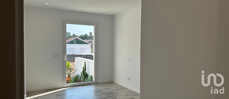 Apartamento T2 em Nazaré de 118 m²