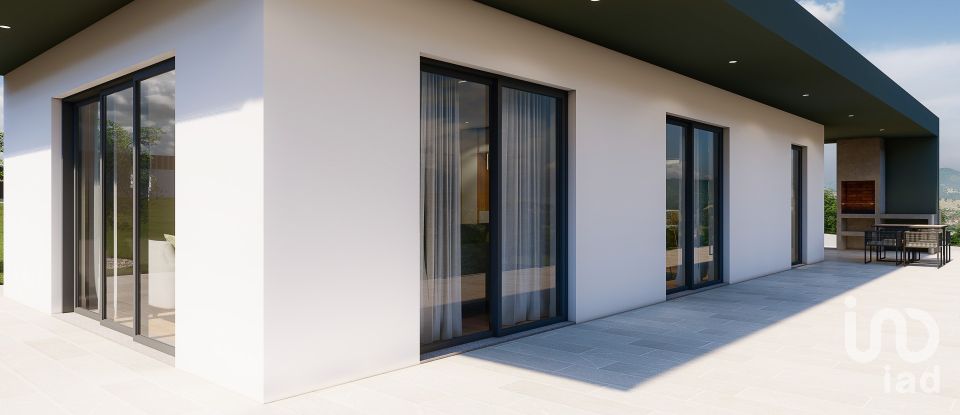 Terreno urbano em Leiria, Pousos, Barreira e Cortes de 1 900 m²