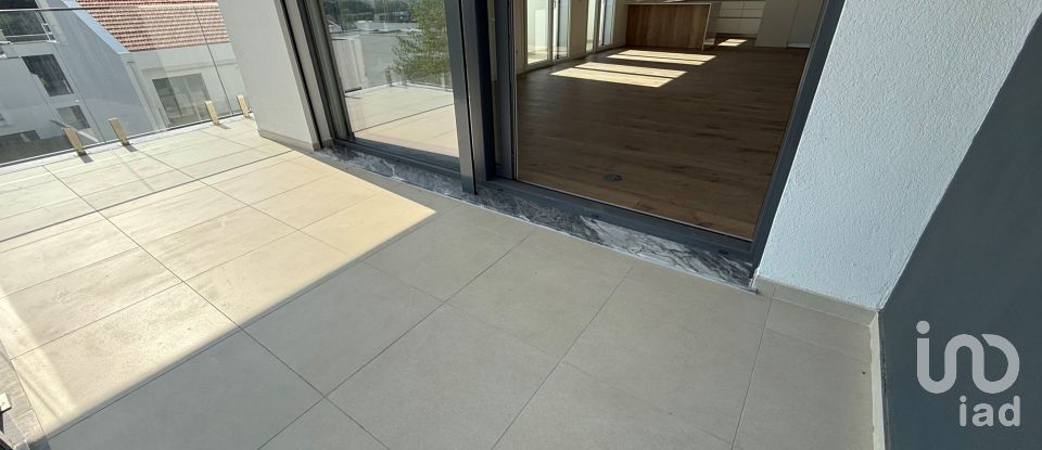 Apartamento T3 em Laranjeiro e Feijó de 159 m²