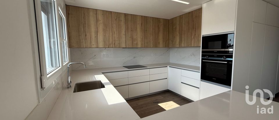 Apartamento T3 em Laranjeiro e Feijó de 159 m²
