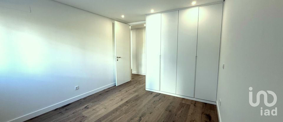 Apartamento T3 em Laranjeiro e Feijó de 159 m²