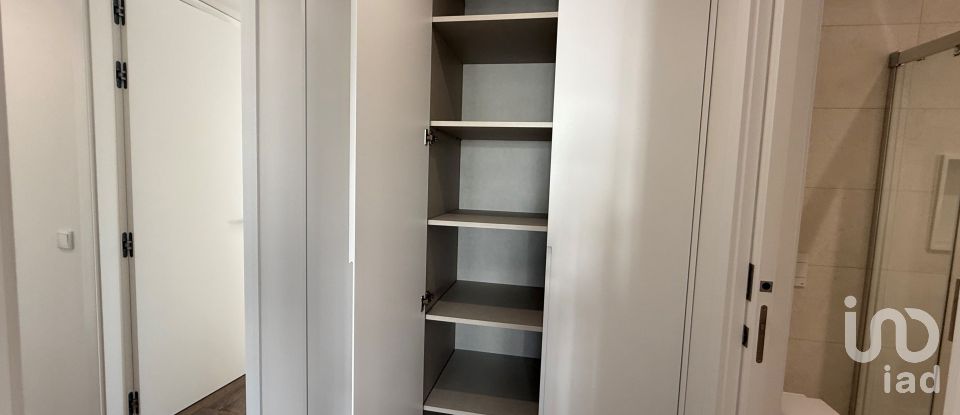 Apartamento T3 em Laranjeiro e Feijó de 159 m²