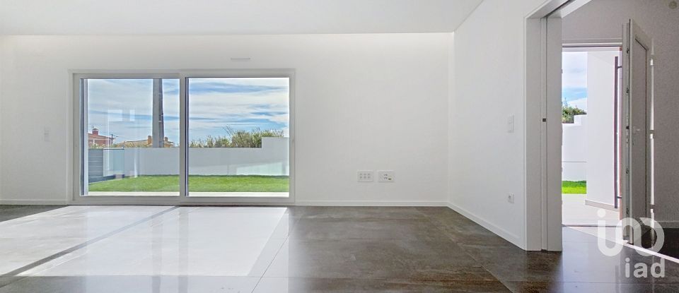 Moradia T4 em Silveira de 238 m²