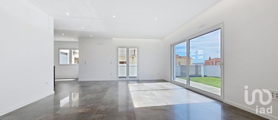 Moradia T4 em Silveira de 238 m²