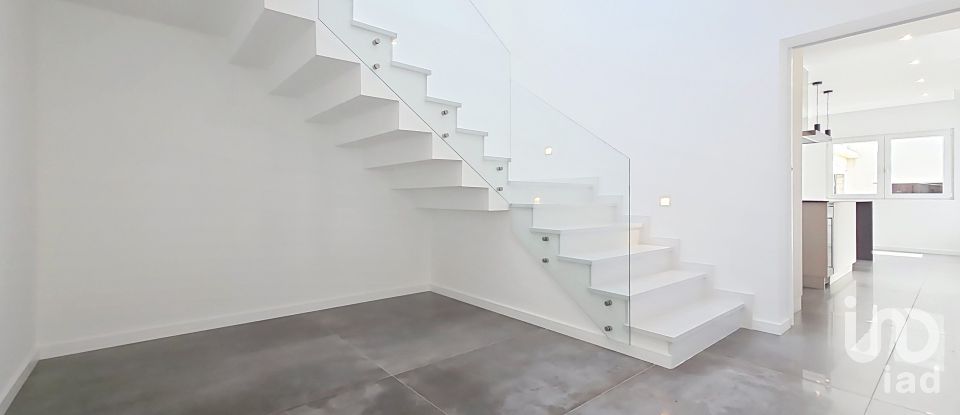 Moradia T4 em Silveira de 238 m²