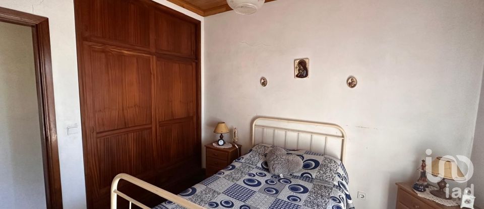 Moradia T4 em Santa Cruz da Trapa e São Cristóvão de Lafões de 126 m²