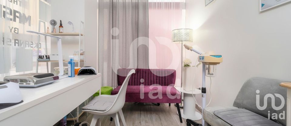 Shop / premises commercial in Faro (Sé e São Pedro) of 35 m²