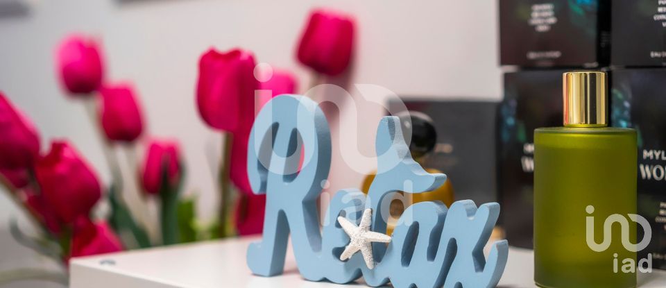 Shop / premises commercial in Faro (Sé e São Pedro) of 35 m²