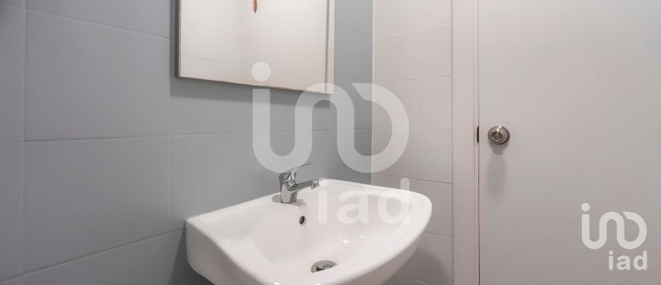 Shop / premises commercial in Faro (Sé e São Pedro) of 35 m²