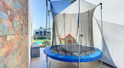 Maison T3 à A dos Cunhados e Maceira de 166 m²