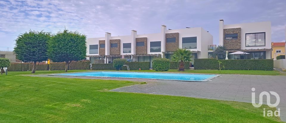 Moradia T3 em A dos Cunhados e Maceira de 166 m²