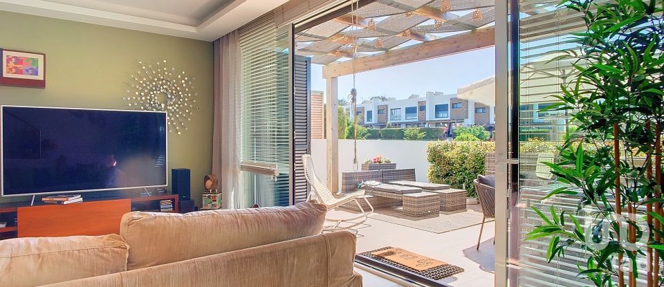 Moradia T3 em A dos Cunhados e Maceira de 166 m²